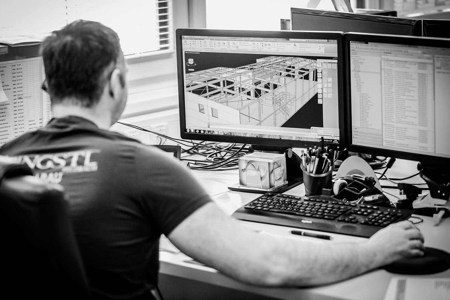 Pfingstl Stahlbau Metallbau Feldbach Steiermark Österreich Hallenbau Hallensanierung 3D-Planung Lehrlingsausbildung